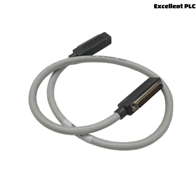 Schneider 140XCA71709 Backplane extension cable