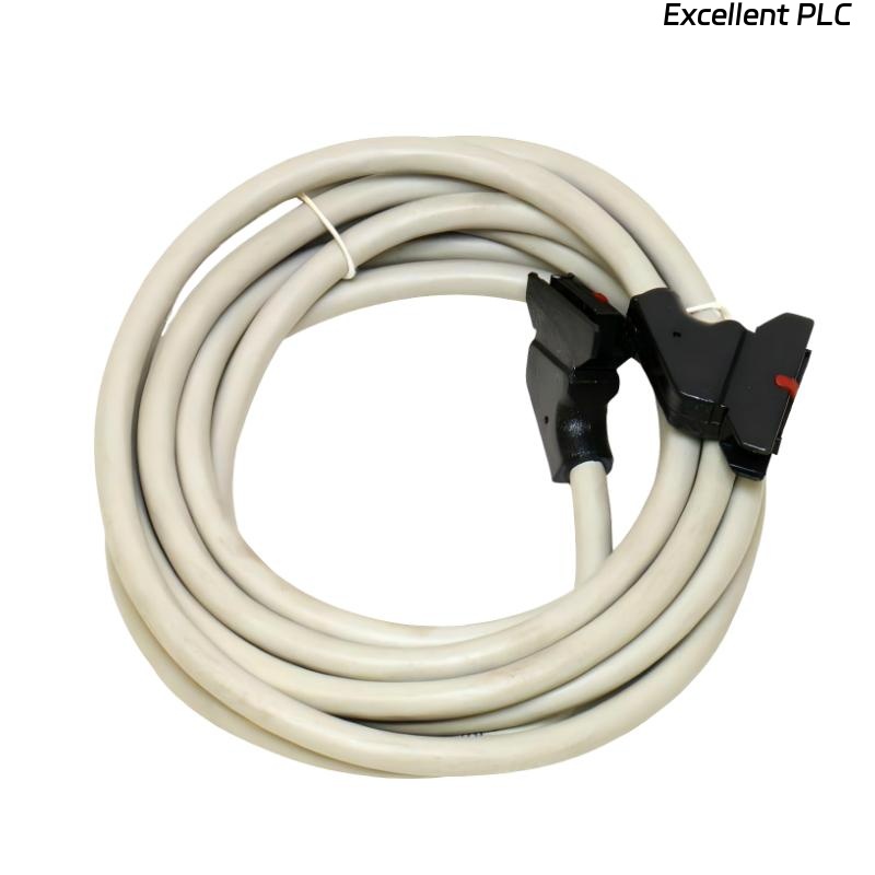 Schneider TSXCDP303 Connecting Cable