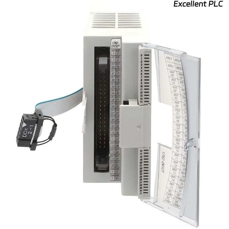 Allen Bradley 1762-OV32T MicroLogix 1200 32 Point DC Sink Output Module